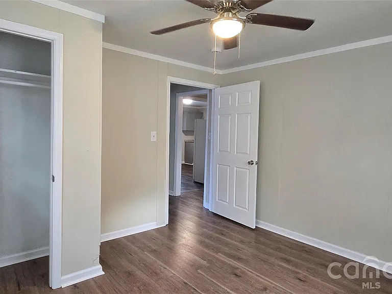 732 Taylor St — Photo 6