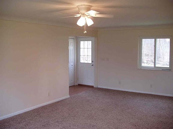 5th image of 8641 Joann Dr