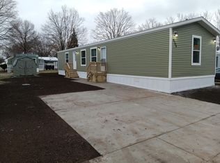 5704 Pinebrook Ave SE #66, Kentwood, MI 49548