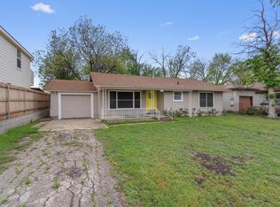 1908 W 2nd St, Taylor, TX 76574