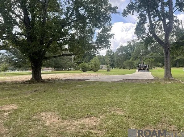 3839 Richmond Dr, Ethel, LA 70730