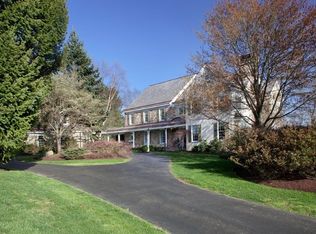 1435 Tree Line Dr, Malvern, PA 19355