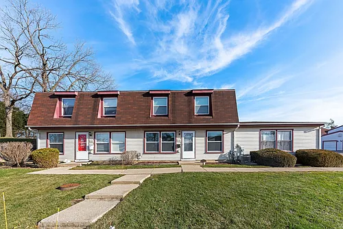1960 Liberty Pl Photo 1