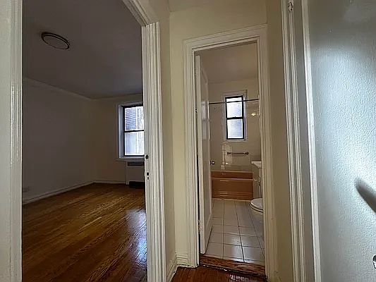 4th image of 17860 Wexford Ter APT 2K
