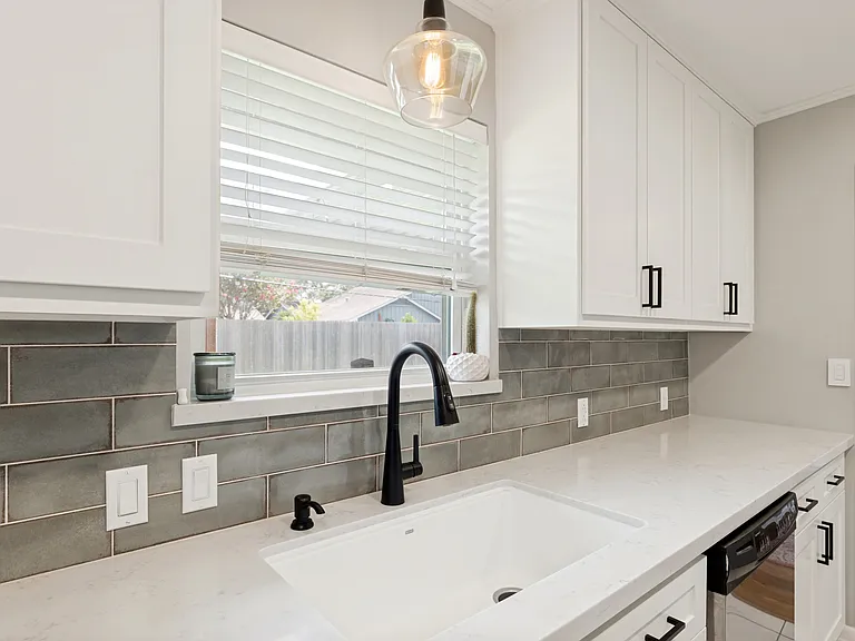 10031 Timberoak Dr — Photo 7