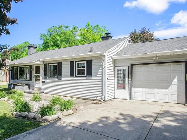 1901 Nottingham Ave, Kalamazoo, MI 49001