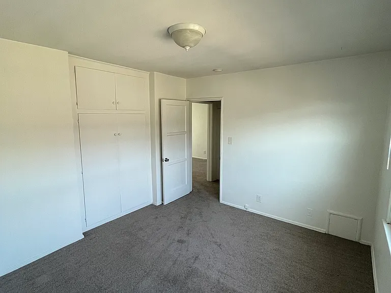 1225 Harvard St #7 — Photo 14