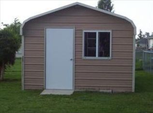 407 E 10th St, Grove, OK 74344