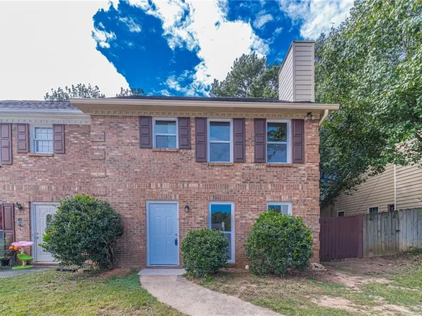 790 Indian Lake Dr NW, Lilburn, GA 30047