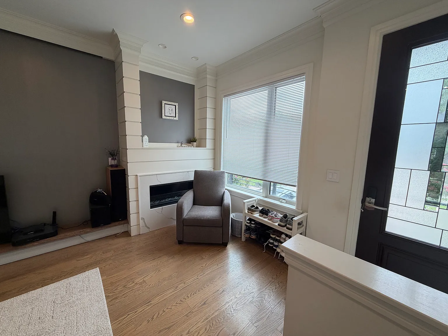 4 bed, 3.5 bath, 1500 sqft, $6,700 — Photo 2