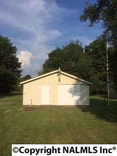 2nd image of 867 Nance Rd