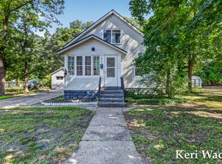1270 Amity Ave, Muskegon, MI 49442