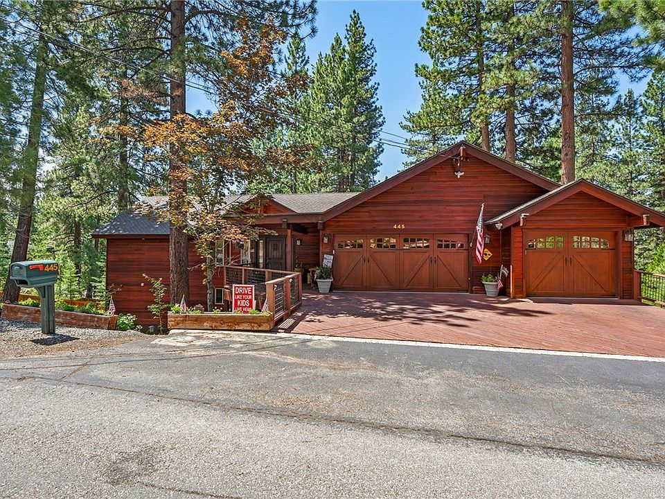 1st image of 445 1st Green Dr