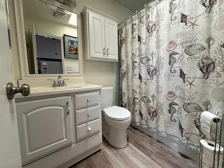 724.5 Dover Ct — Photo 20