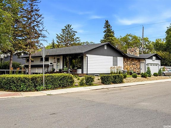 3rd image of 2705 Grant ROAD
