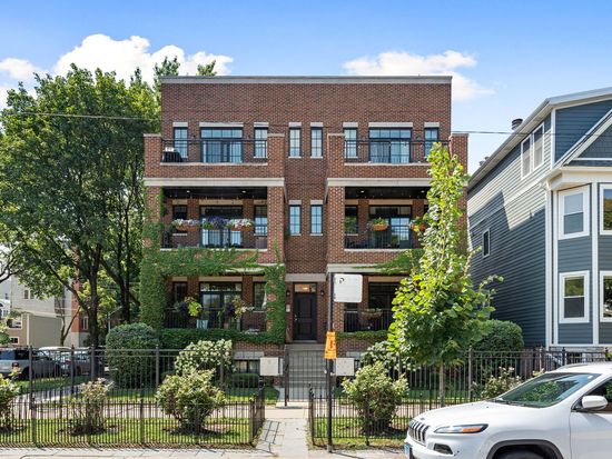 2700 N Wayne Ave APT 1S, Chicago, IL 60614