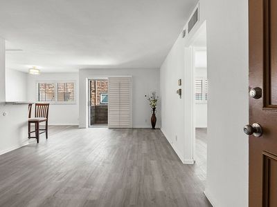 5349 Newcastle Ave, Encino, CA, 91316