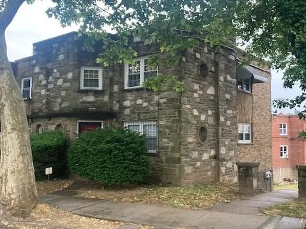 6744 Blakemore St, Philadelphia, PA 19119