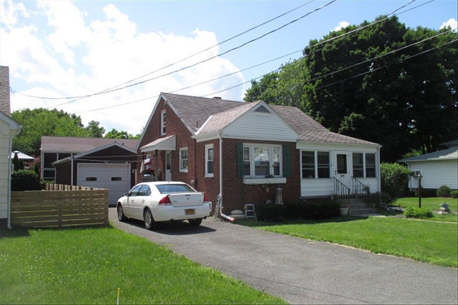 39 Fairview Ave, Kingston, NY 12401 Zillow
