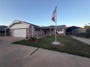 4 Cherokee St, Shawnee, OK 74801