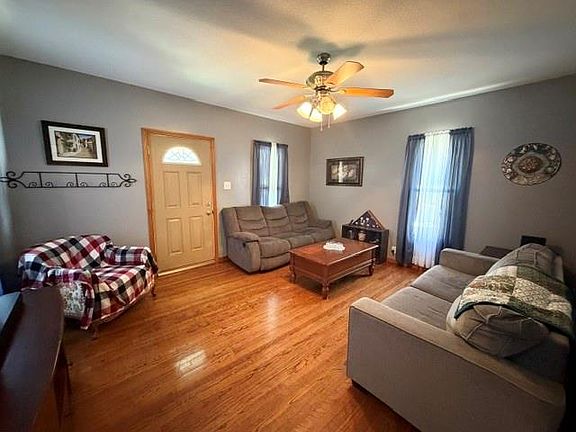 2nd image of 703 McDonald St