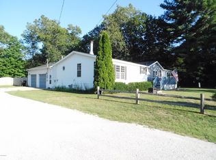 5336 S Front St, Newaygo, MI 49337
