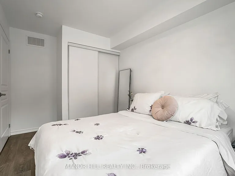 7 Applewood Ln #228 — Photo 22