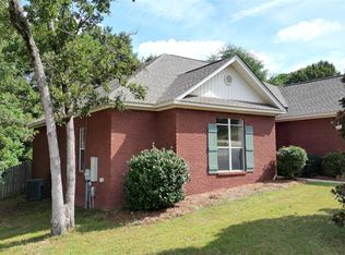 716 Pinetuckett Pkwy, Deatsville, AL 36022