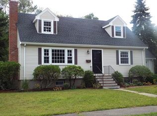 70 Scott Cir, Dedham, MA 02026