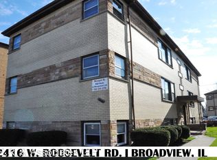 2416 W Roosevelt Rd APT 2S, Broadview, IL 60155