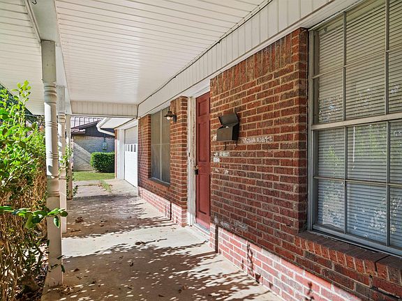 4th image of 205 La Jodepa St