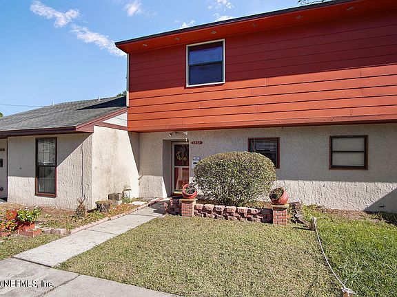 2nd image of 1213 Westdale Dr