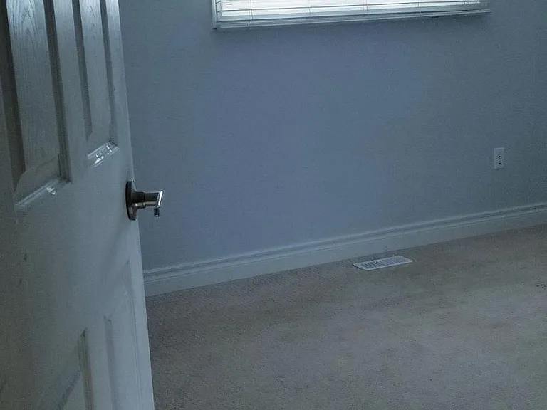 33 Elora Dr — Photo 9