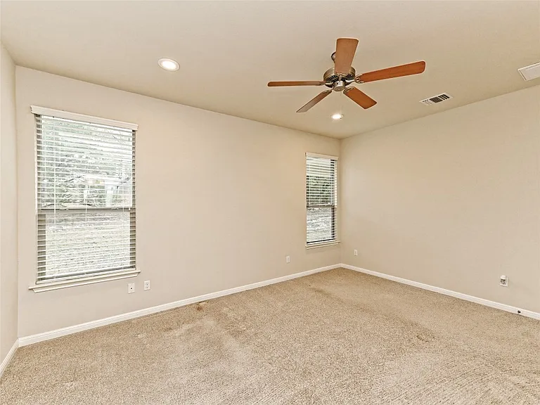 21800 Ryan Dr — Photo 16