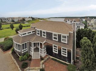 37 Island Cir S, Groton, CT 06340