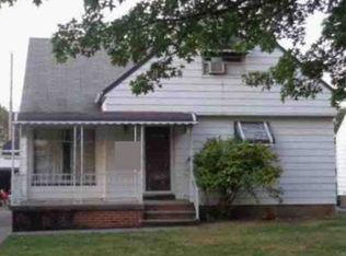 13793 Shady Oak Blvd, Cleveland, OH