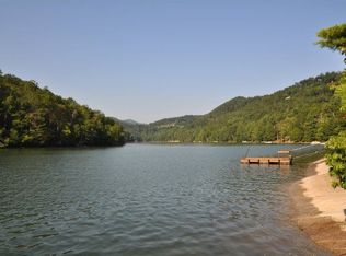 19 W Stone Pointe Ln, Cullowhee, NC 28723