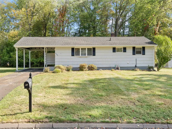 409 4th Ridge Road, Wallingford, CT 06492