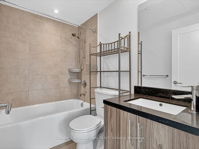 10 York St #2105 — Photo 9