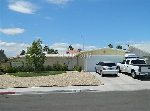 1st image of 720 Connie Dr