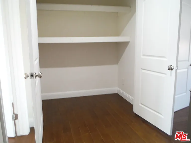 1821 W 12th Pl #2 — Photo 13