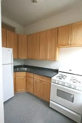 Rented by Corcoran | media 67