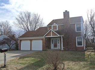 3813 Stockade Ct, Lawrence, KS 66049