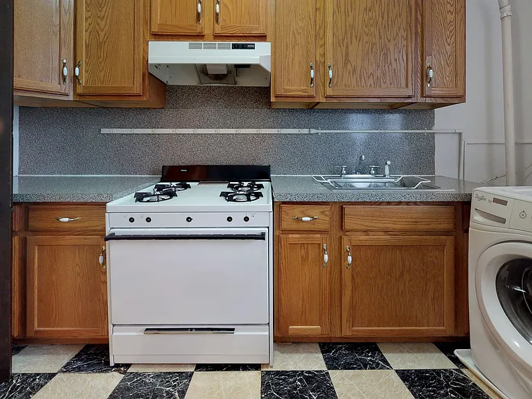 728 Rock Creek Church Rd NW — Photo 38