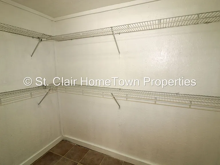 140 Sunset Dr — Photo 34