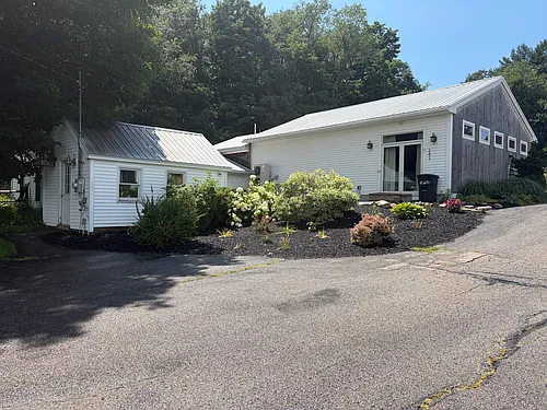 241 Knights Pond Rd Photo 1