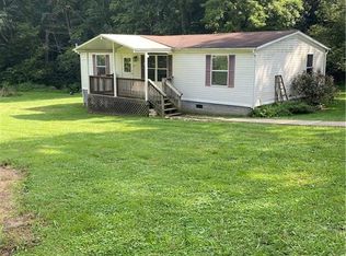 137 Walnut Rd, Clyde, NC 28721