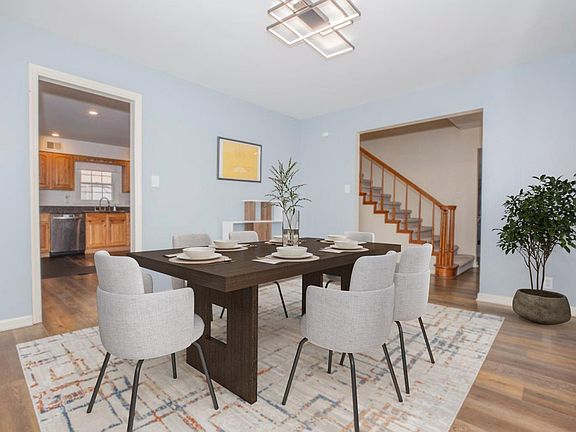 2nd image of 312 Charmwood Ct