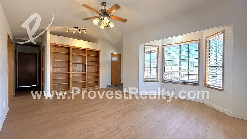4 bed, 3.0 bath, 2939 sqft, $2,800 — Photo 3