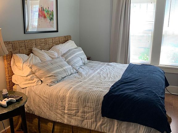 4th image of 2200 Belmont Blvd Unit A